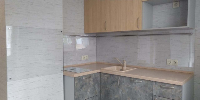 Прозрачный фартук для кухни из монолитного поликарбоната 640*840*3 мм